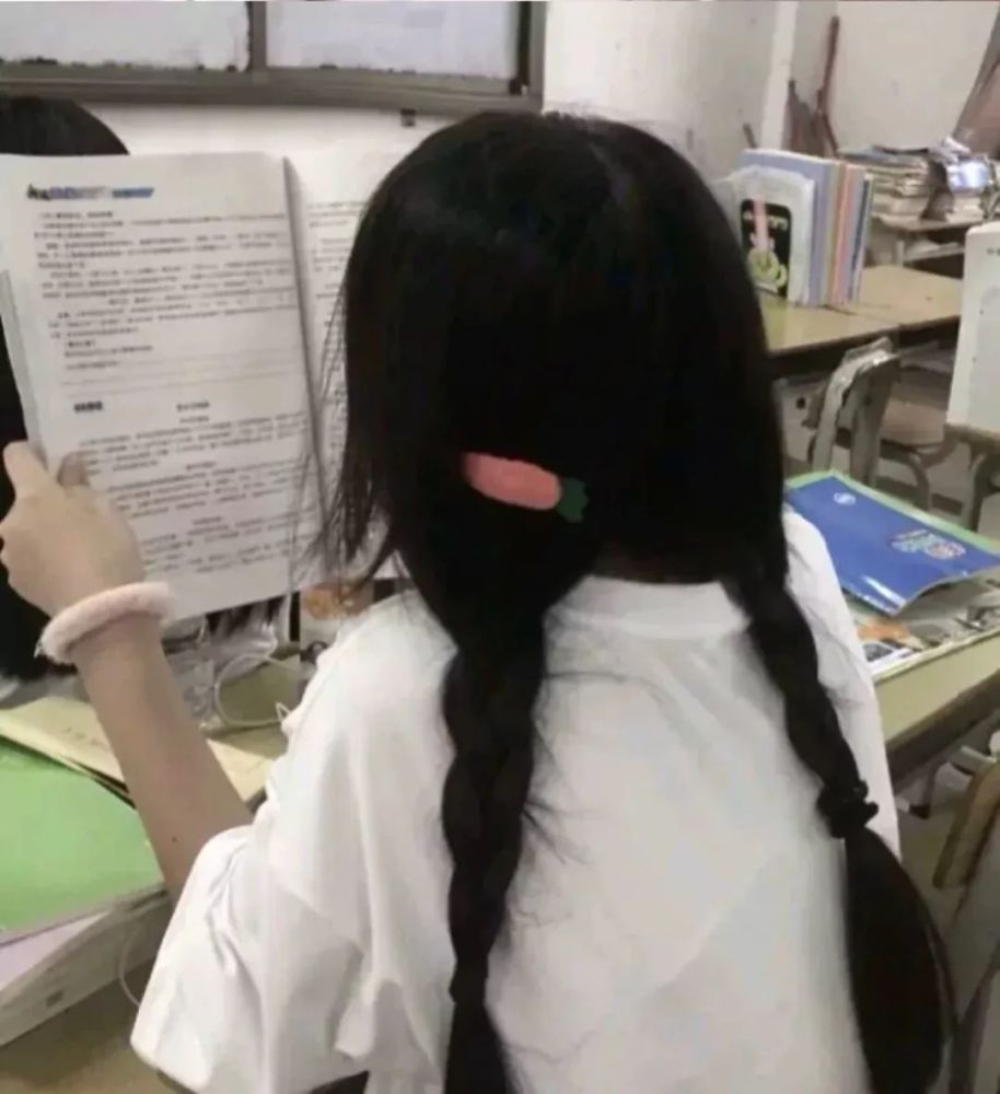 女生头像:1212简单学习校园中学生头像