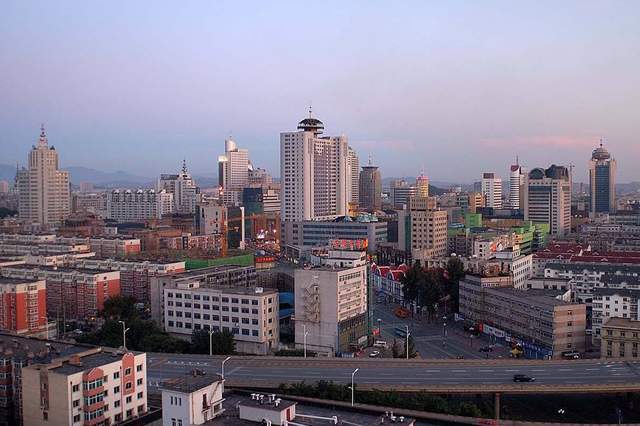 鞍山市人口数量_鞍山市地图