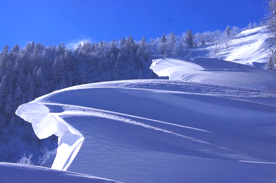 大美望天鹅东北第二高峰给你最美的雪景