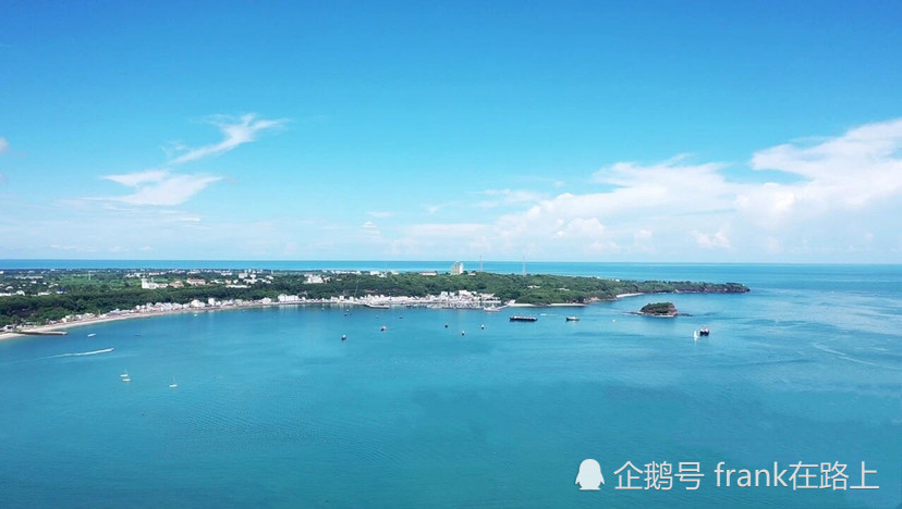 涠洲岛,位于广西北海市北部湾海域中部,北临广西北海市,东望雷州半岛