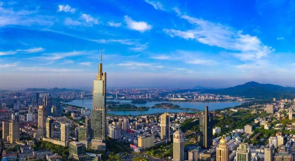 到2020年四川省经济总量达到_四川省地图