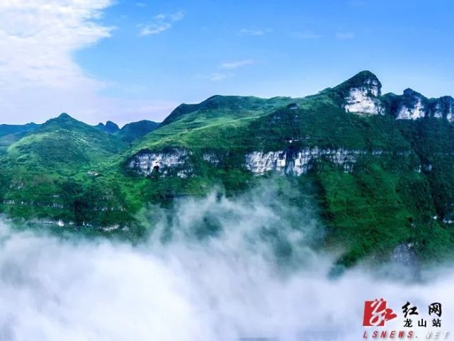 陈新祥)12月14日,笔者从湖南省摄影家协会了解到"八面山杯"中国龙山