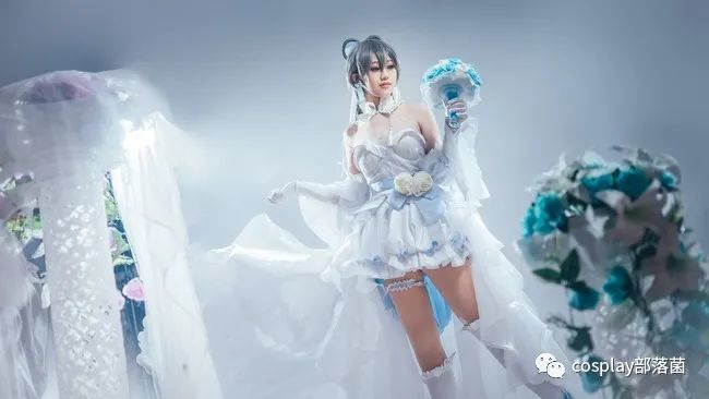cos:花嫁洛天依,交换无名指金色的契约