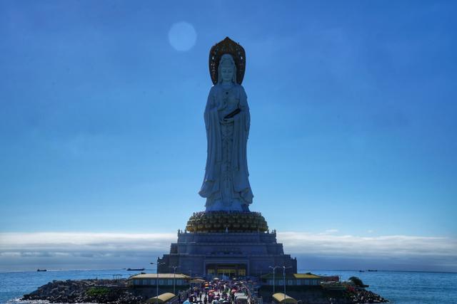 海南的经济总量太少_海南大学经济学院院徽