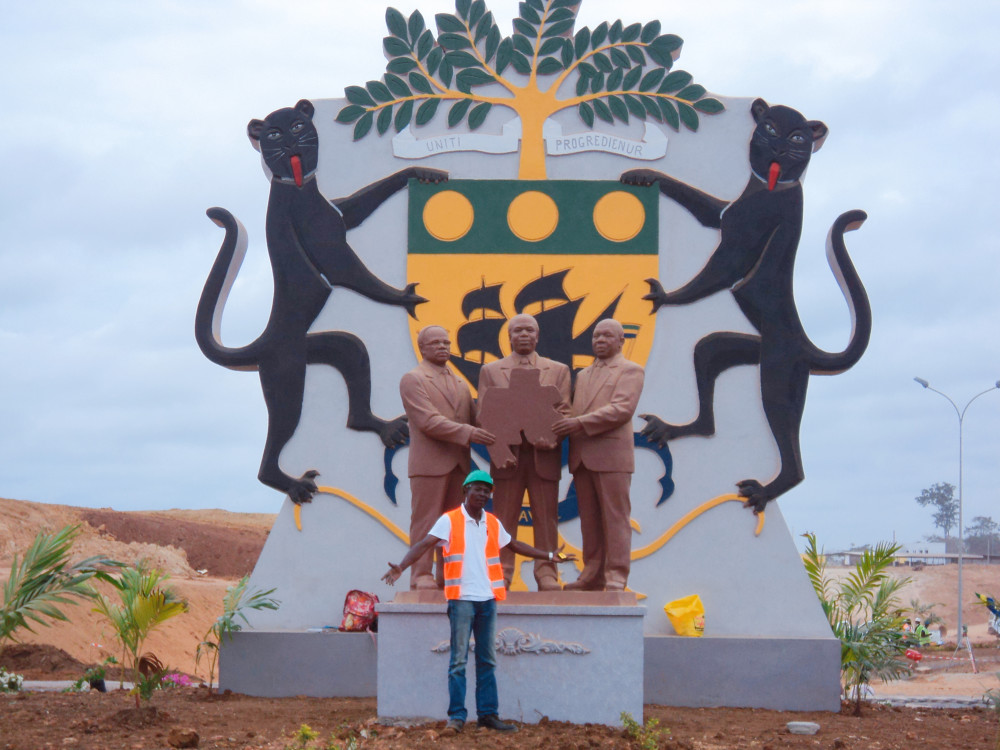 南非2000年gdp_南非1994年之前国旗(3)