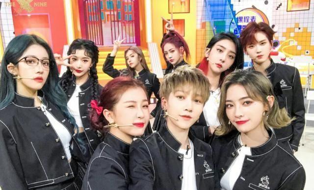跨年晚会遗憾:tfboys首次不合体,the9成员缺席,npc依旧分开