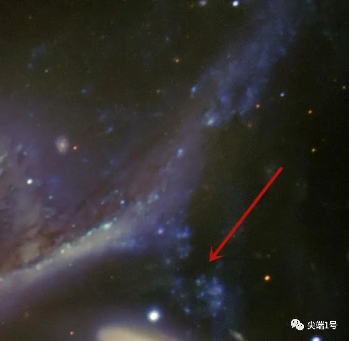 这两个星系的合并是由双子座望远镜拍摄到的.