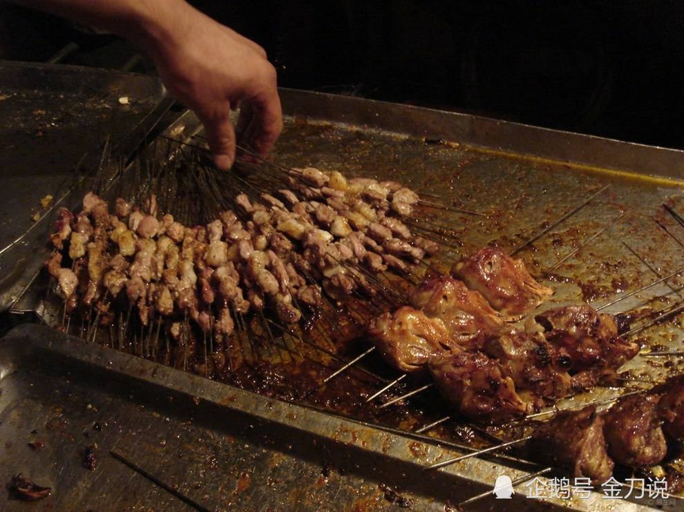长哈沈烧烤店数高居全国三强 只有烧烤才能振兴东北
