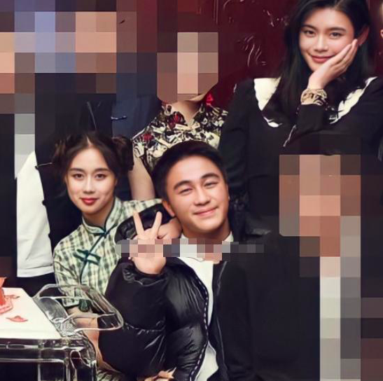 奚梦瑶苦尽甘来,何猷君豪门聚会终于带老婆,何超欣却不谦让嫂子