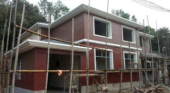 农村建房:俗语"门朝南子不寒,树通轩人丁散"啥意思?在