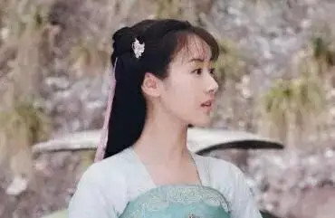 《琉璃》:褚璇玑的美貌为何被弱化了?