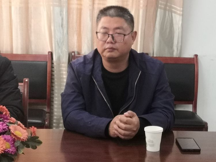 成安二中冯军副校长,对于教学中存在的一些问题,与我校教师代表分享了