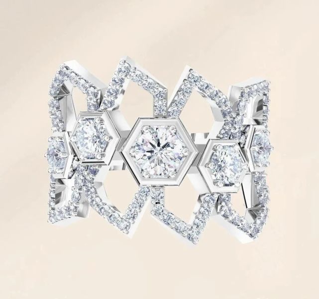 luminous diamonds钻石品牌推出荧光钻石珠宝系列