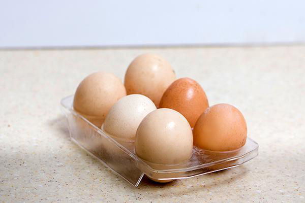 第二点,食用的方法虽然鸡蛋本身有很多的好处,但是在食用的时候也要