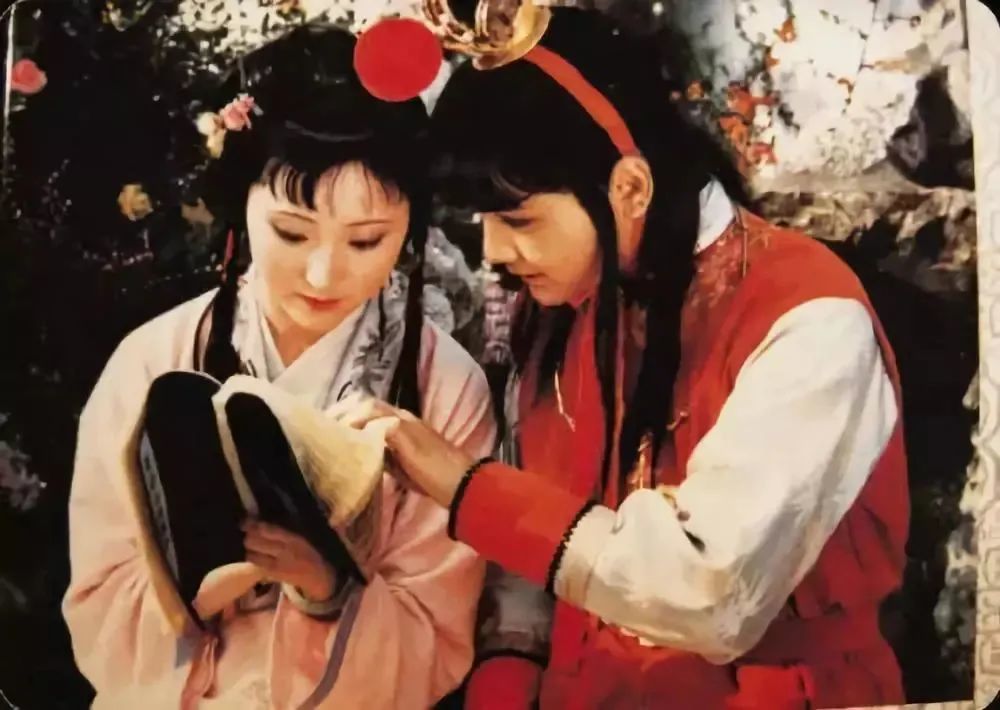 黛玉葬花,十里街,葫芦庙…《红楼梦》中这些熟悉的片段都在苏州取景
