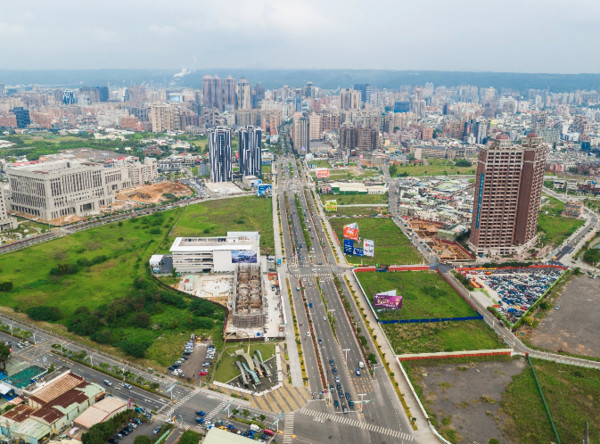 台湾长驻人口_台湾人口情况图