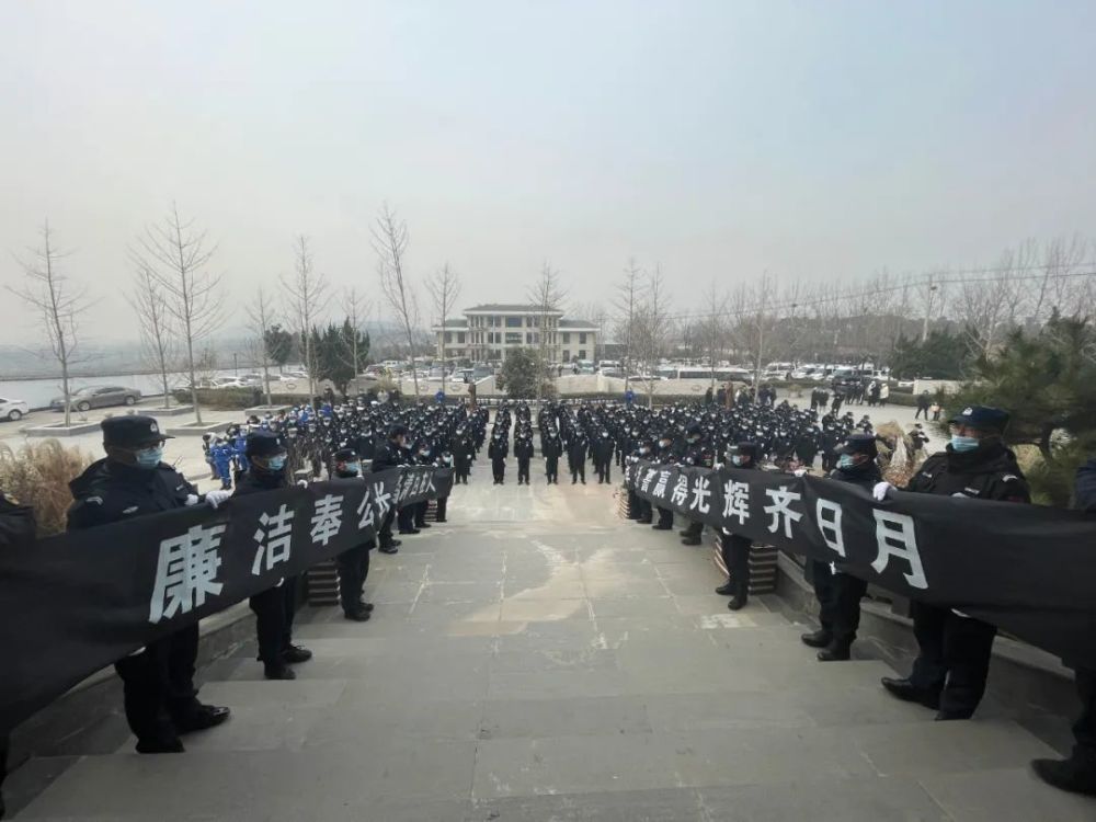 李卫东58岁交警倒在嫌疑人血样送检路上