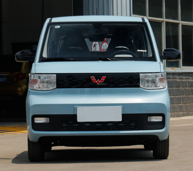 91万提了五菱宏光mini ev,用车仅一个月,车主直言有