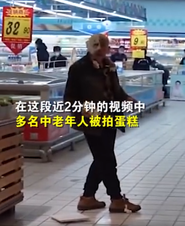 路人口罩蛋糕_戴口罩的路人照片(2)