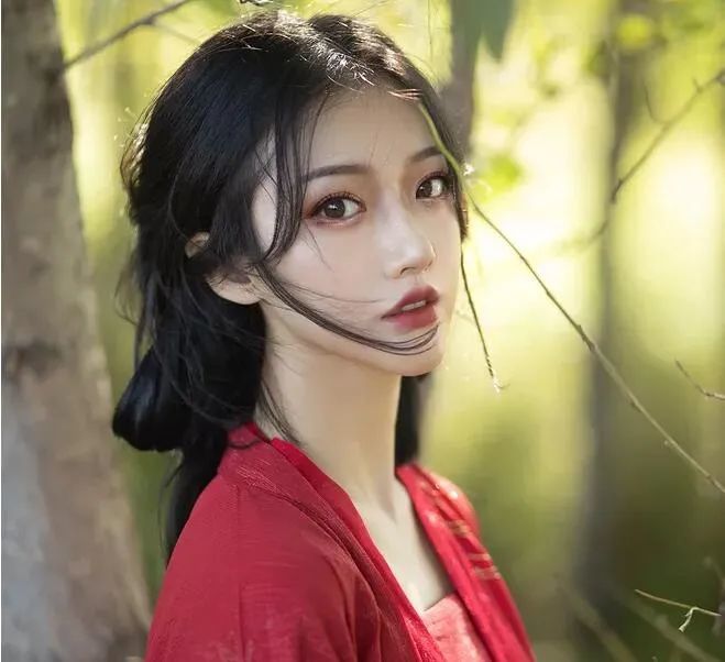 女生星座排名_十二星座头像女生(2)