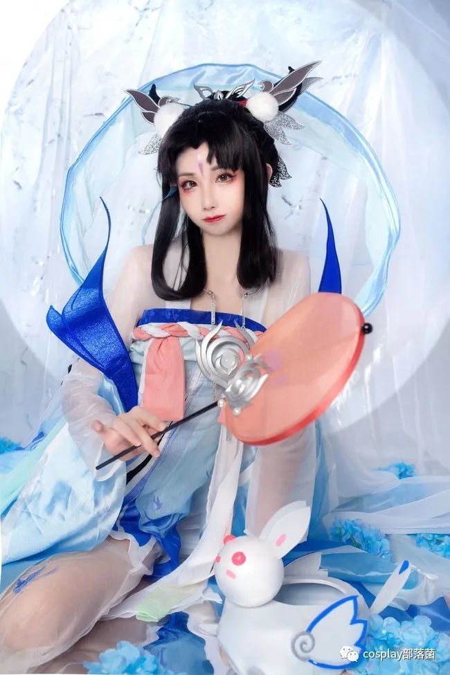 cos:如梦令嫦娥cos,是那梦中的仙子