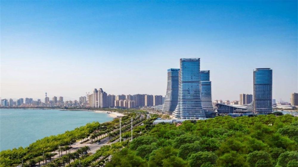 广州跟厦门的经济总量_厦门经济特区对比图