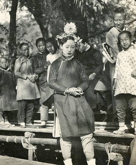 清朝老照片:原来藏族公主这么美,第二张是100多年前的