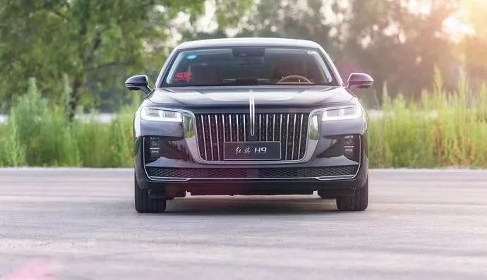 2020款红旗h9谍照,h9红旗2020款报价 红旗h9出口迪拜,比国内贵了10万,点赞