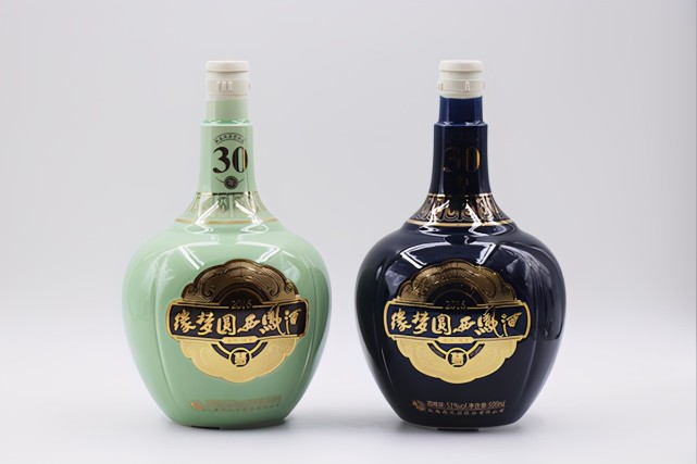 瓷瓶生产工艺：陶瓷酒瓶是如何生产的，只需这七步