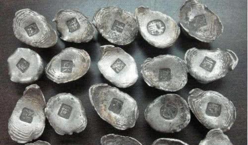 古代银子的真实样子,浑身都是牙印和污垢,即便再值钱你都嫌脏!