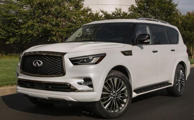 2021款英菲尼迪qx80实车曝光 搭载5.6l v8引擎 四驱系统