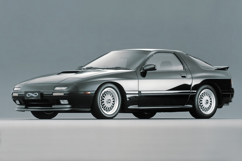 再次燃起转子魂,马自达将提供fc/fd rx-7零件