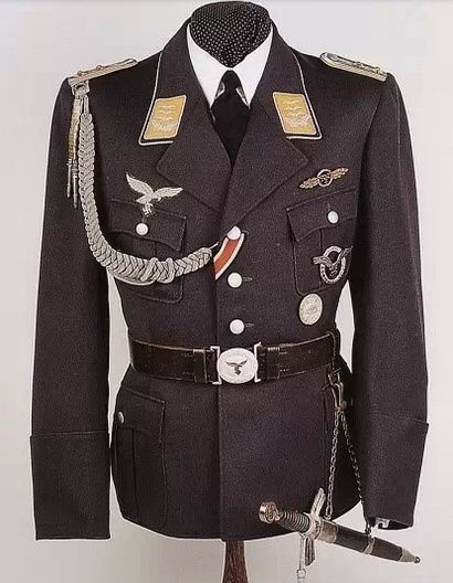 纳粹德国军服的高度,几乎所有现代军服都达不到,是否真的?