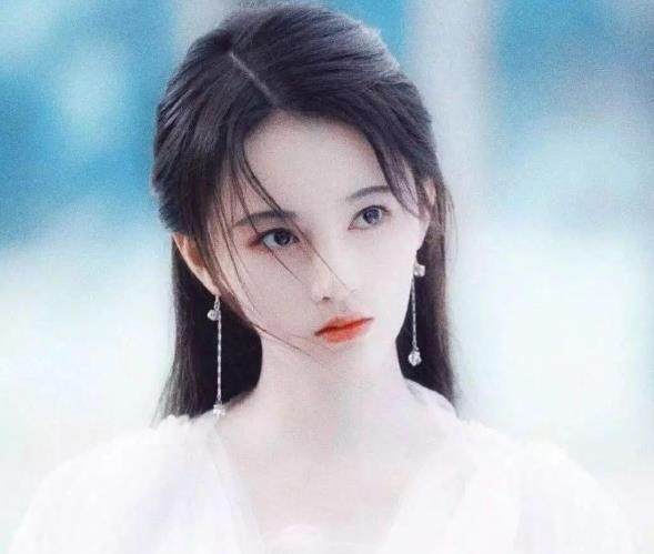 为什么说鞠婧祎是四千年一遇的美女鞠婧祎四千年称号怎么来的