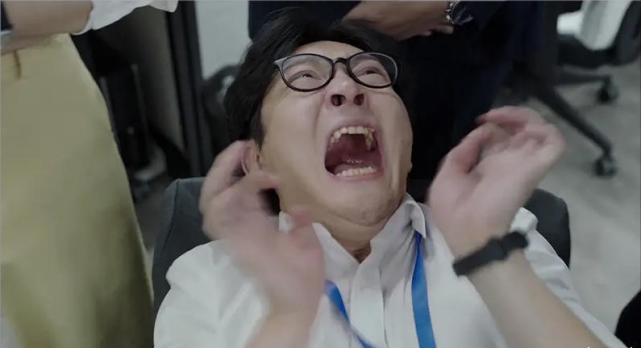 要搁以前,一个月累死巴活只赚四千大洋媳妇不喜欢小舅子斜眼看的余欢