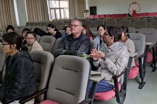 以研促教,团队共成长|海枫小学12月英语中心全体中外教教研会