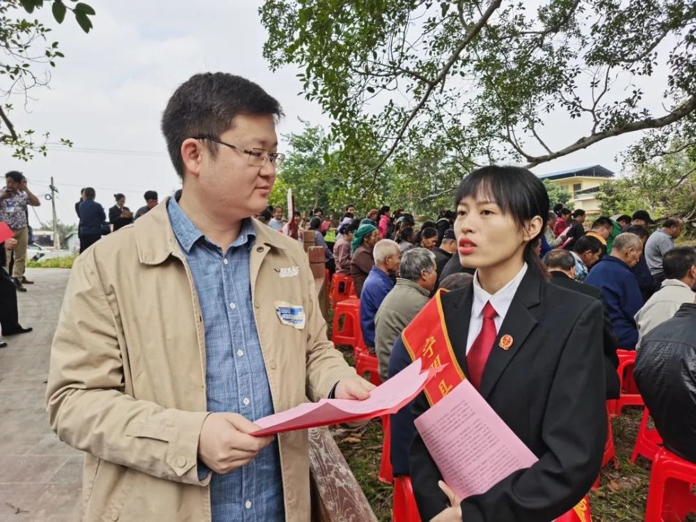 人民日报记者徐隽:特殊的年份 特别的担当丨2020记者看法院_腾讯新闻