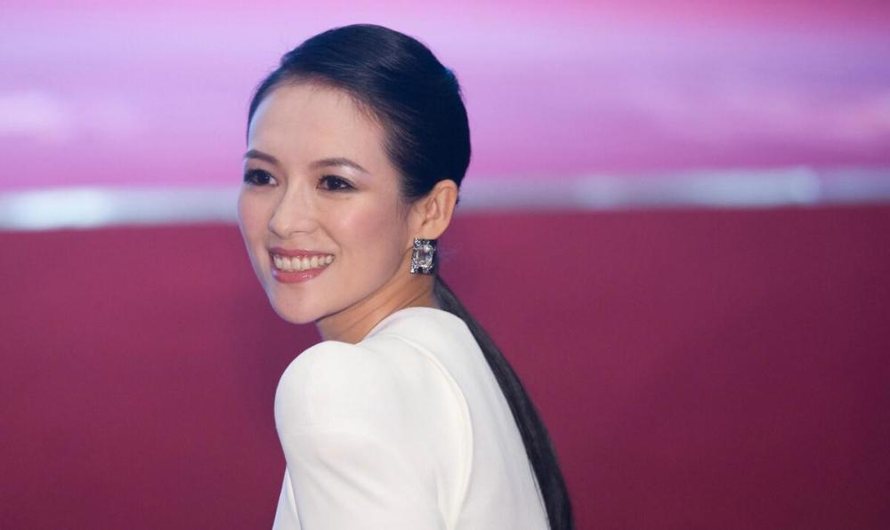 章子怡代言燕窝被曝光有问题,公司还涉及大额假账,影后要凉了?