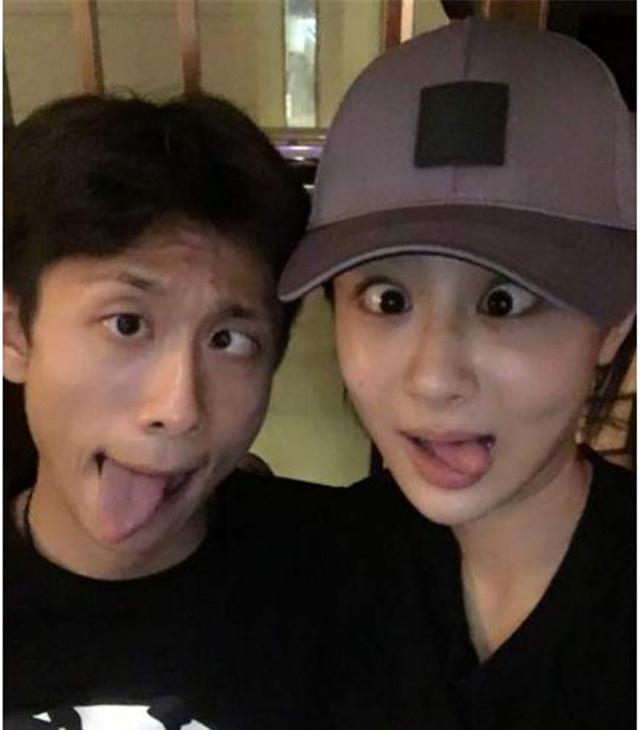 传杨紫张一山秘密领证,结婚照曝光,张一山已多次公开辟谣!