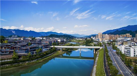 2019雅安市市区人口_雅安市地图