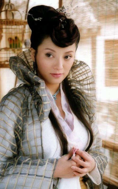 聚宝盆:"苏丽娘"整容大变样,"沈万四"红极一时后成路人