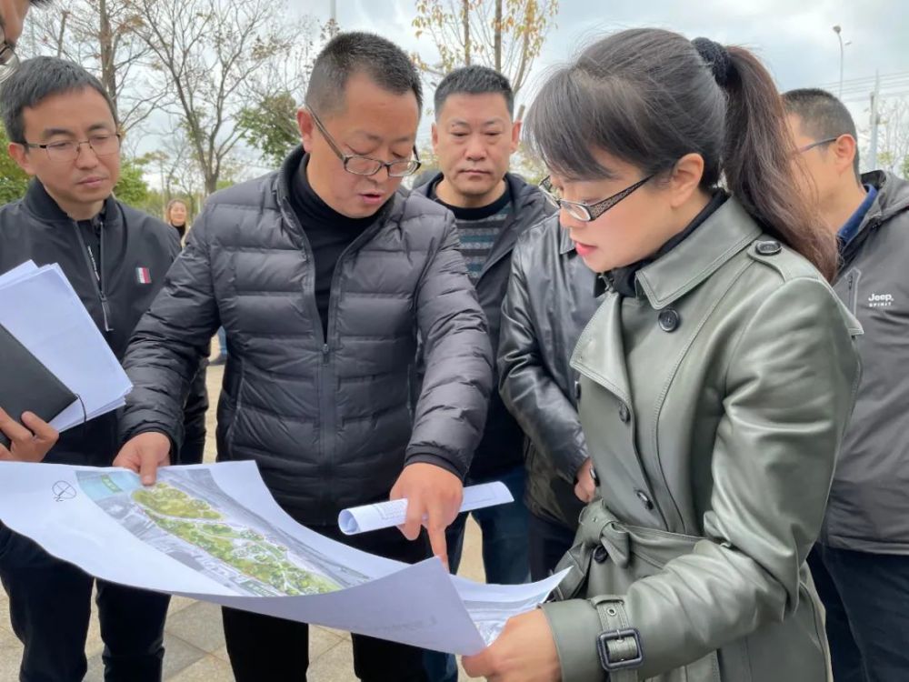 12月23日,官渡区委副书记,区人民政府区长周燕率队调