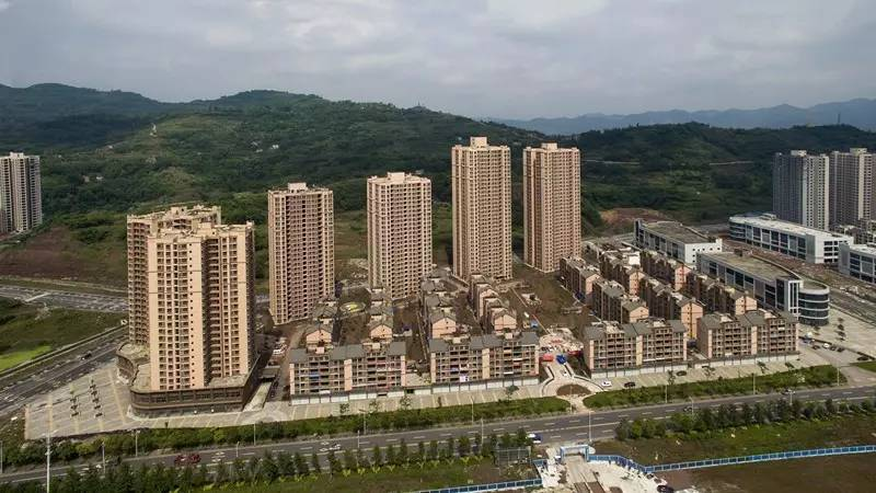 重庆城镇人均_重庆夜景(3)