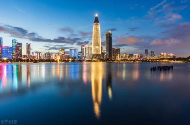世界经济总量最大城市_世界最大最长阴荃(2)