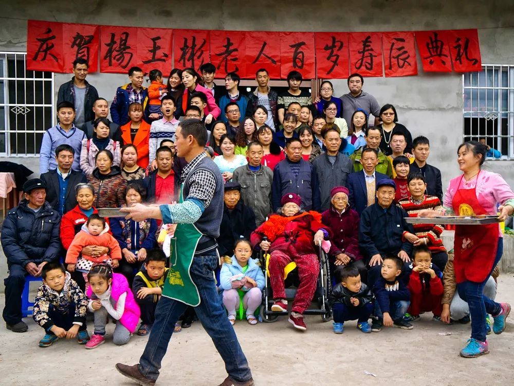 2019年3月,资阳市乐至县童家镇乐善村五组的农家小院.彭长生 摄