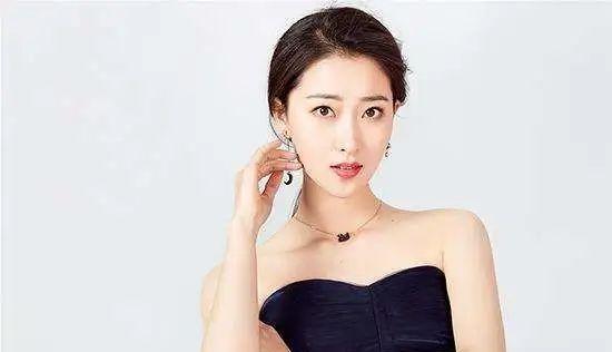 《小娘惹》演玉珠被凌辱!郭靖宇为啥力捧美女何雨虹?