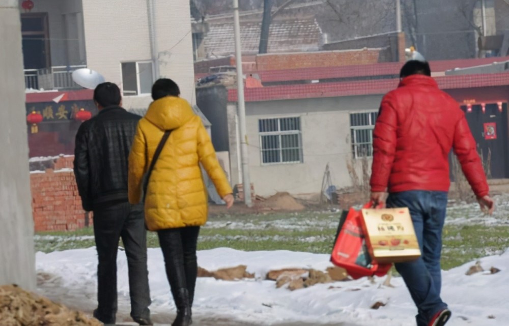 什么什么生辉的成语_成语故事图片(3)