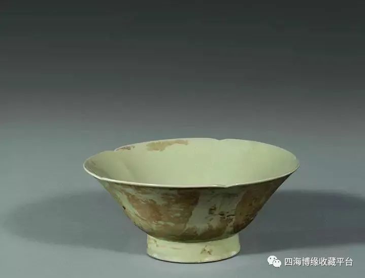 秘色瓷是中国传统制瓷工艺越窑青瓷中的精品,中国古代越州名窑(今浙江