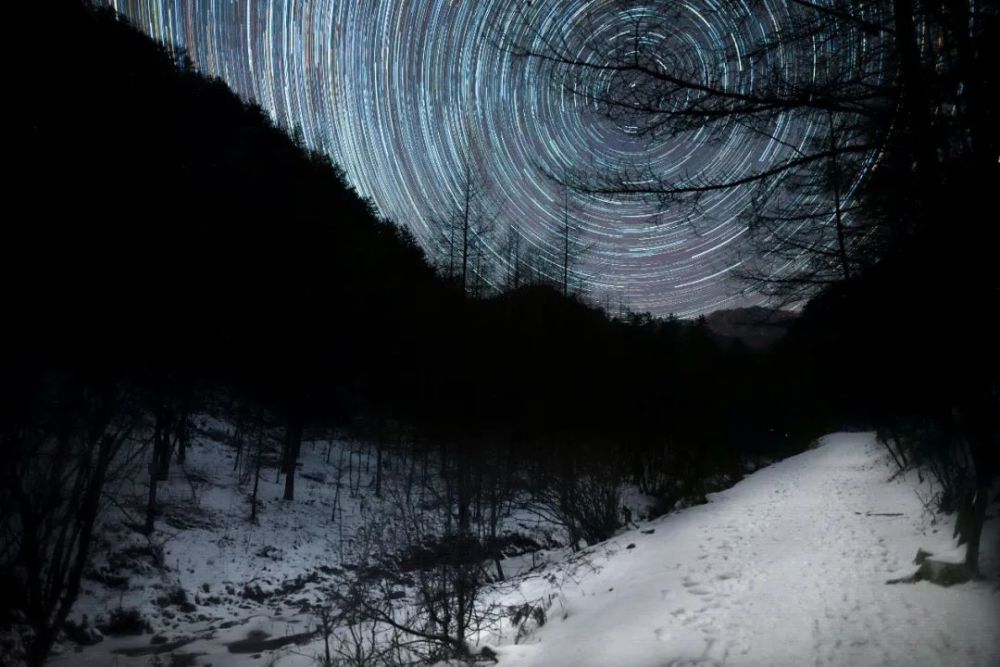 秦岭雪乡追星记:这才是冬天最美的夜空!