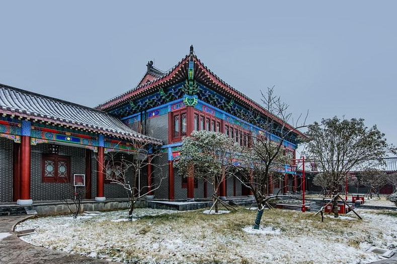 平顶山数字经济总量_平顶山火车站图片(3)